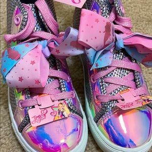Jojo Siwa Nickelodeon  high top sneakers .